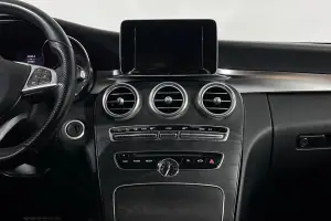 Mercedes-Benz  8