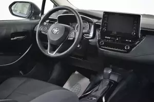 Toyota  9