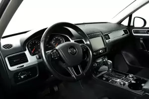 Volkswagen  10