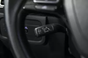 Volkswagen  1