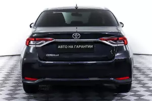 Toyota  5