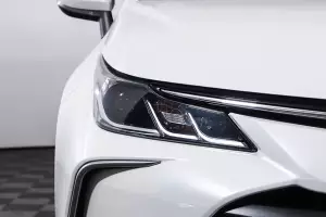 Toyota  11
