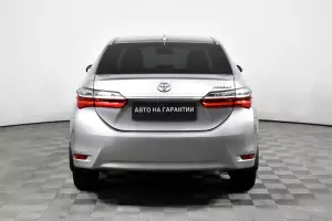 Toyota  5