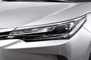 Toyota  6