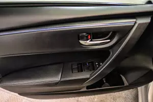 Toyota  5