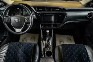 Toyota  15