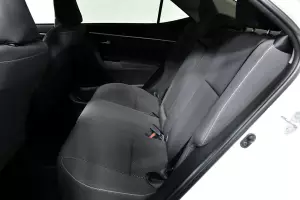 Toyota  12