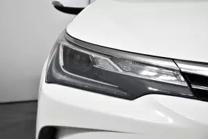 Toyota  6