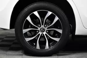 Toyota  7