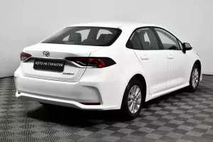Toyota  4