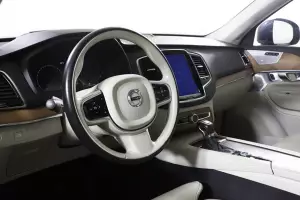 Volvo  10
