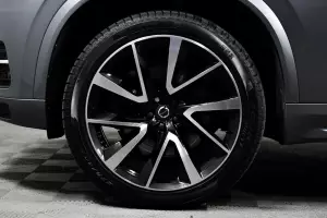 Volvo  6