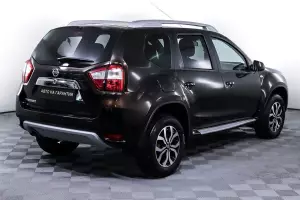 Nissan  15