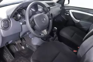 Nissan  13