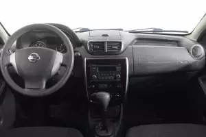 Nissan  8