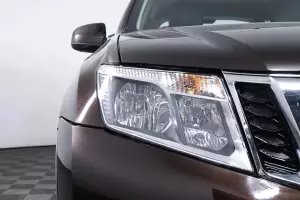 Nissan  8