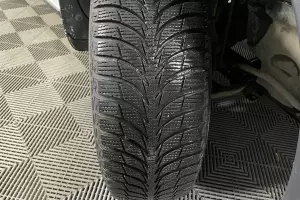 Nissan  1