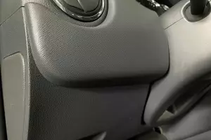 Nissan  8