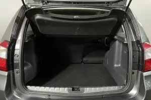 Nissan  15