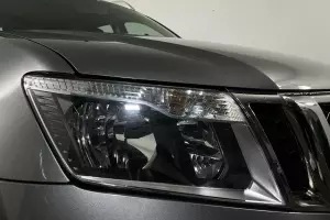 Nissan  13