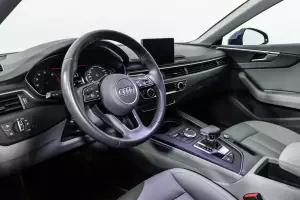 Audi  10