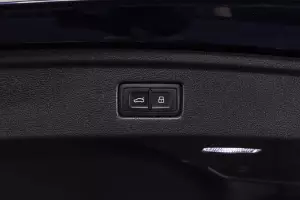 Audi  7