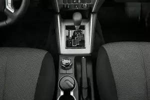 Mitsubishi  5