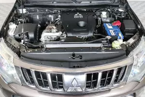 Mitsubishi  15
