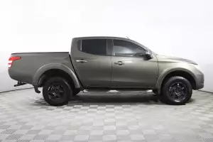 Mitsubishi  3