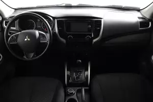 Mitsubishi  6