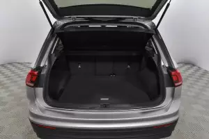 Volkswagen  5