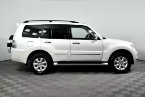 Mitsubishi  3