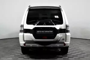 Mitsubishi  5