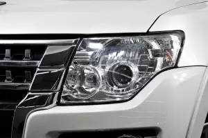 Mitsubishi  7