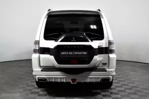 Mitsubishi  5