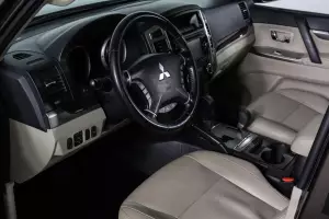 Mitsubishi  12