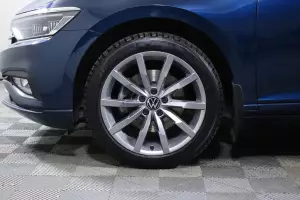 Volkswagen  6
