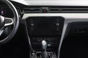 Volkswagen  9