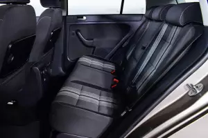 Volkswagen  9