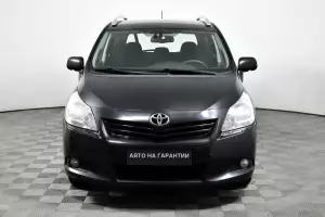 Toyota  2