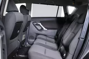 Toyota  3