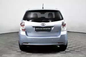 Toyota  5