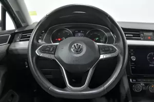 Volkswagen  7