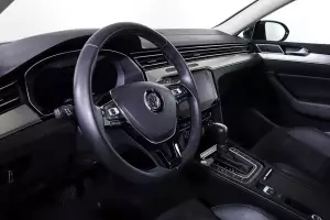Volkswagen  7