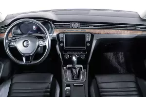 Volkswagen  10