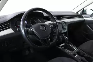 Volkswagen  10