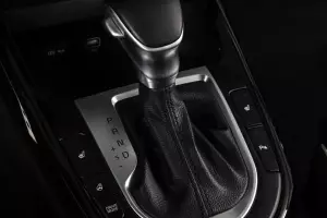 Kia  9
