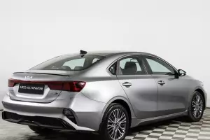 Kia  21
