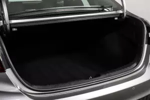 Kia  19