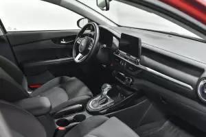 Kia  7